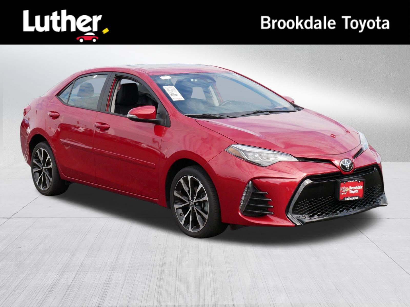 Certified 2019 Toyota Corolla XSE FWD image 1