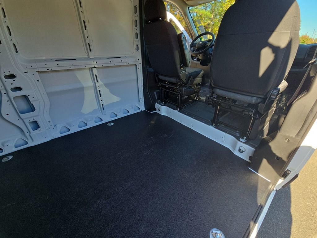 New 2026 RAM ProMaster 2500 w/ Convenience Group FWD image 12