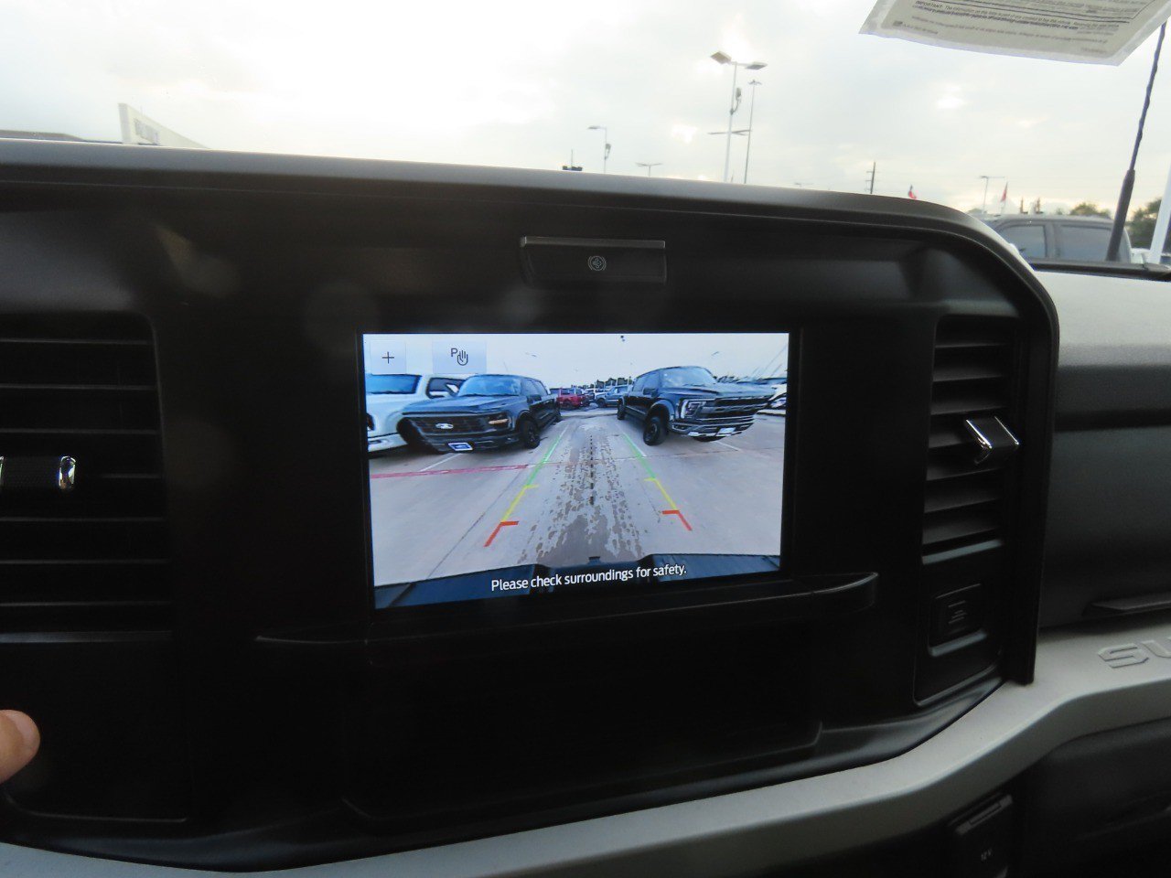 Used 2025 Ford F250 XLT AWD/4WD image 30