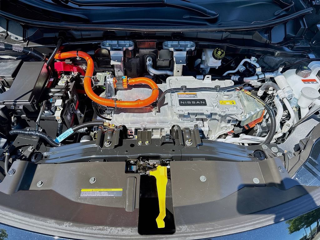 Used 2023 Nissan Ariya FWD image 26