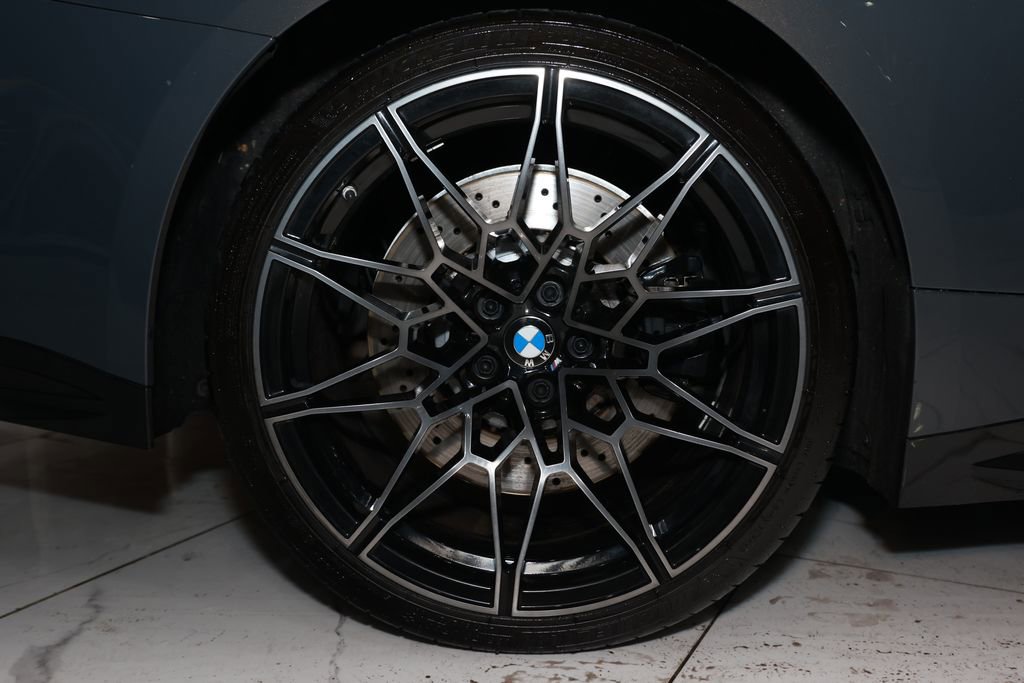 Used 2025 BMW M4 Coupe w/ Executive Package image 31