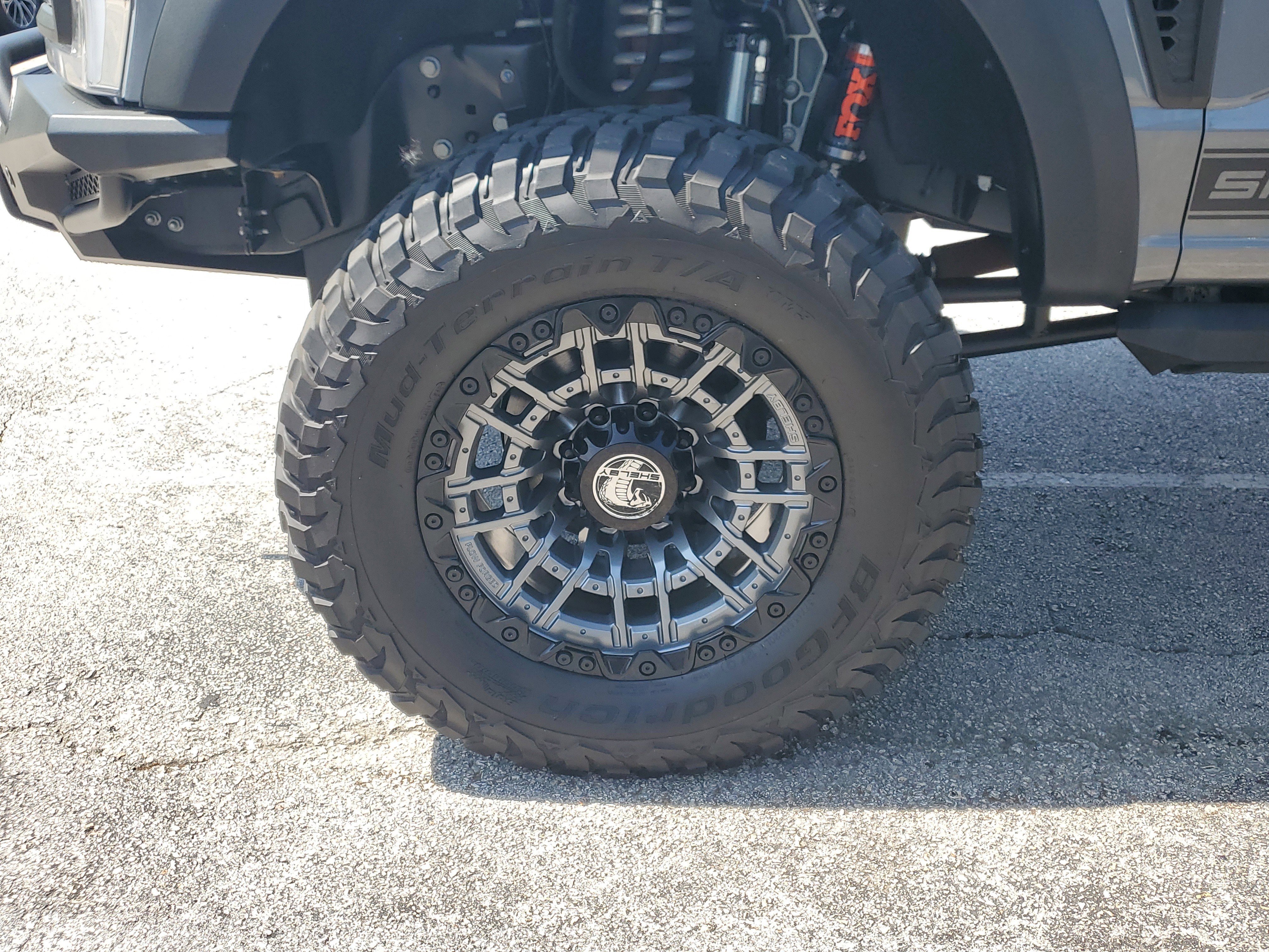 Used 2024 Ford F250 Lariat w/ Lariat Ultimate Package image 5