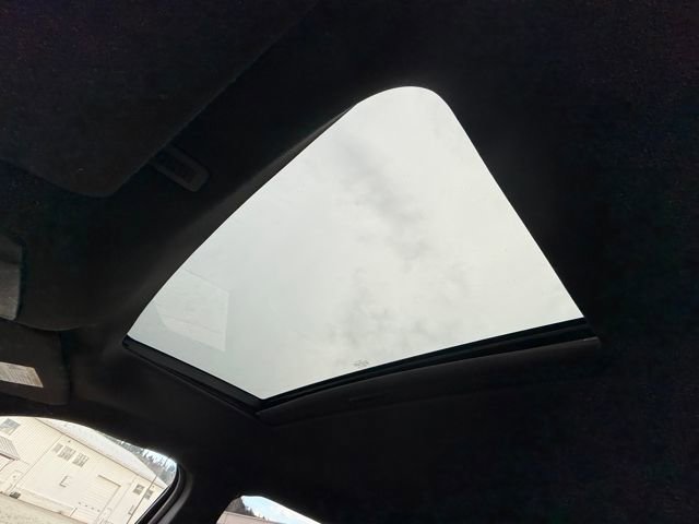 Used 2012 Ford Explorer XLT image 28