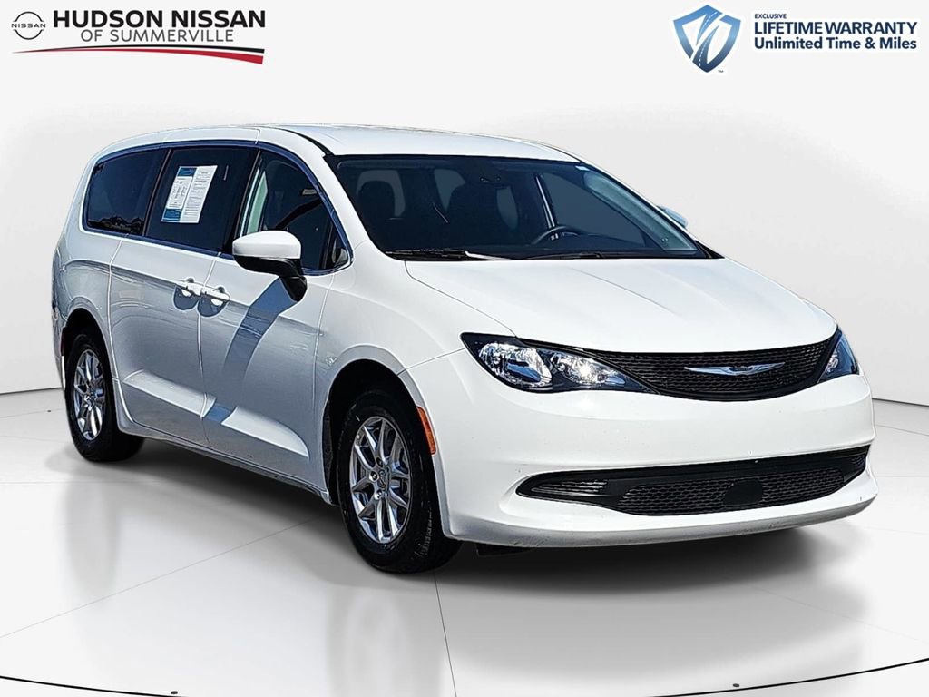 Used 2023 Chrysler Voyager LX