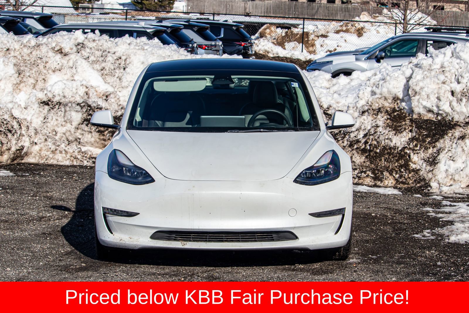 Used 2023 Tesla Model 3 Standard Range image 2
