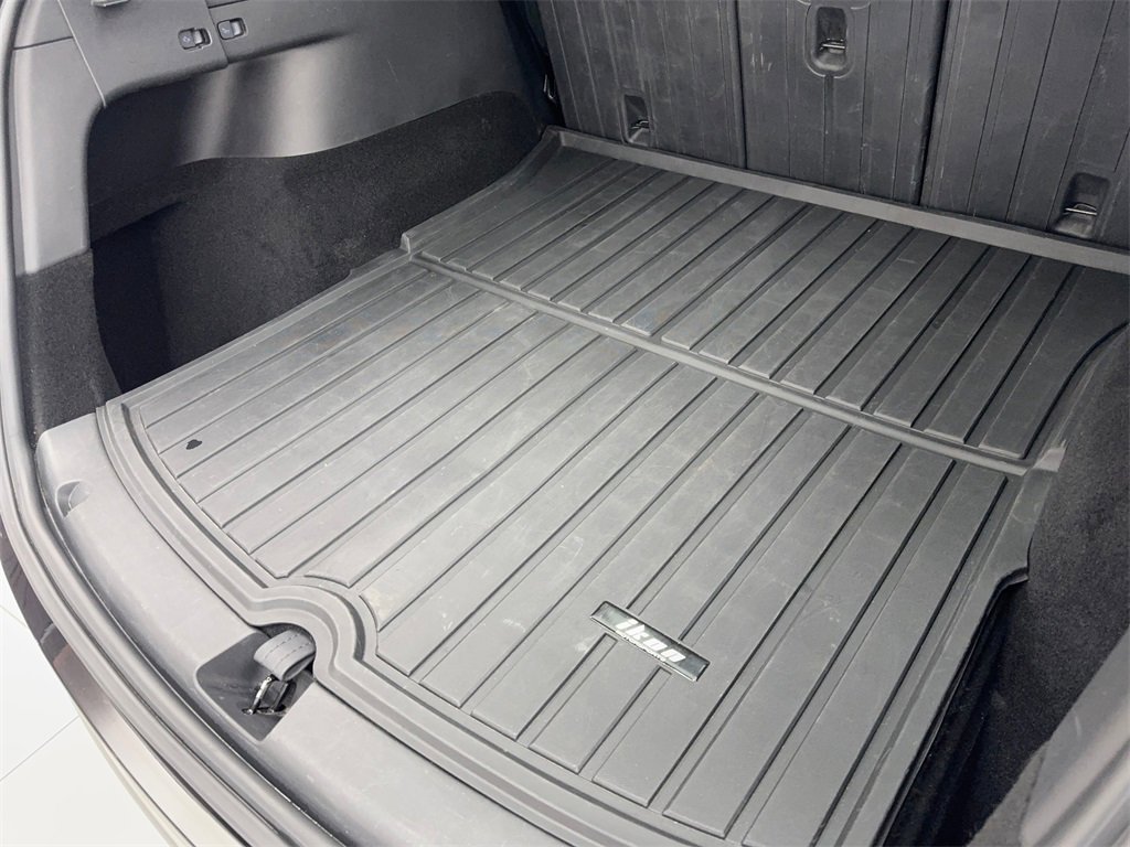 Used 2021 Tesla Model Y Long Range image 76