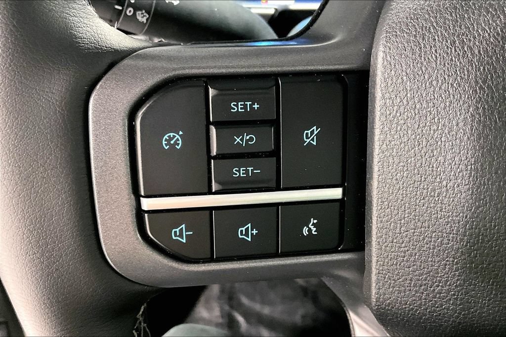 Used 2026 Ford F450 Lariat AWD/4WD image 25