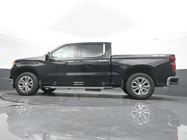 Used 2022 Chevrolet Silverado 1500 LTZ w/ LTZ Convenience Package II AWD/4WD image 28