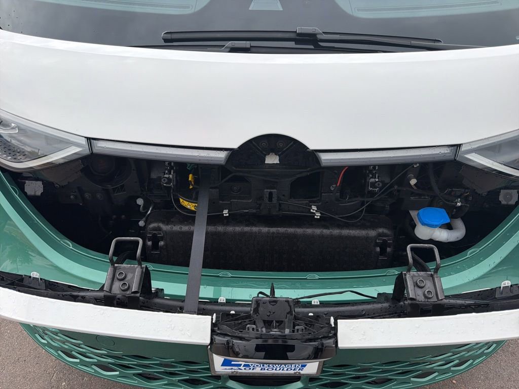 Certified 2025 Volkswagen ID. Buzz 1st Edition AWD/4WD image 23