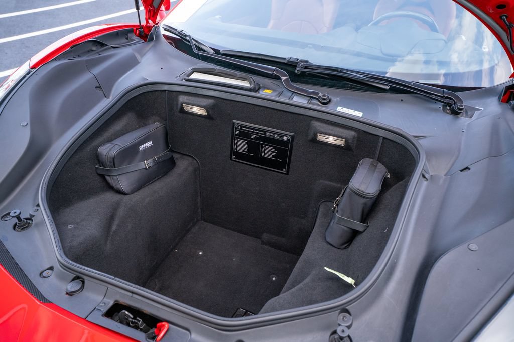 Used 2018 Ferrari 488 Spider RWD image 50