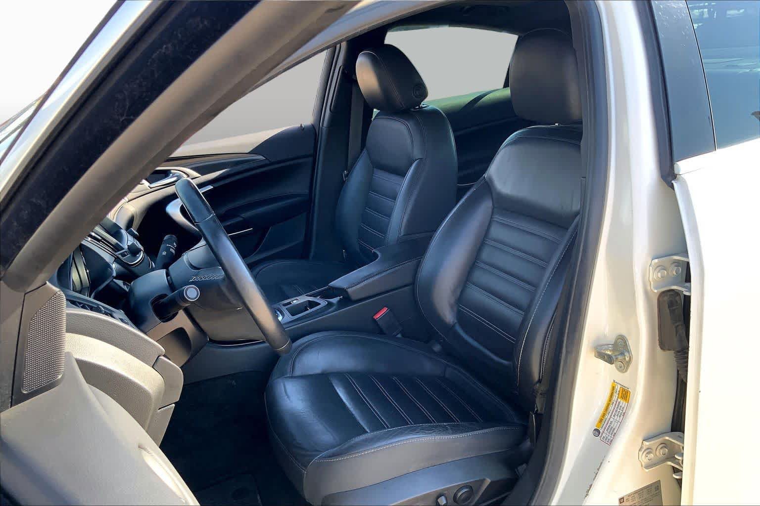 Used 2014 Buick Regal GS FWD image 8