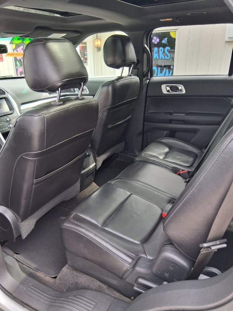 Used 2013 Ford Explorer XLT image 10