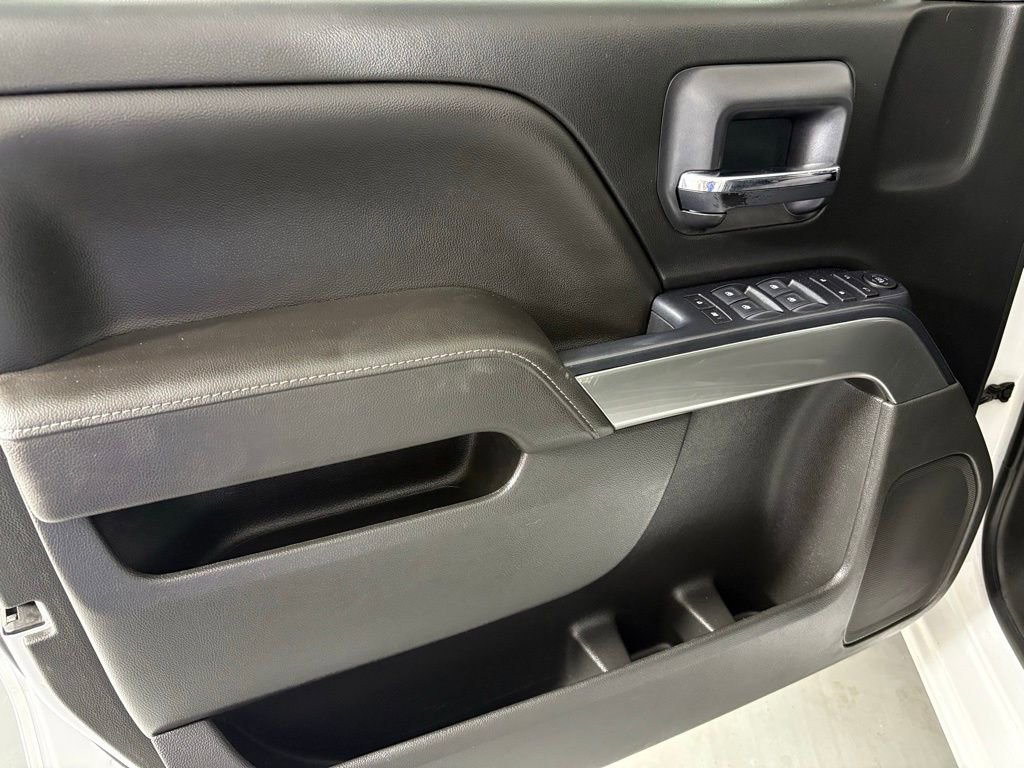 Used 2018 Chevrolet Silverado 1500 LT w/ All Star Edition RWD image 14