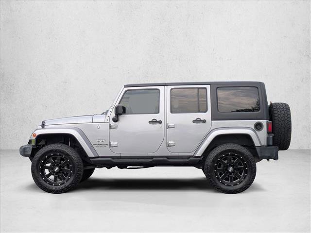 Used 2016 Jeep Wrangler Unlimited Sahara image 9
