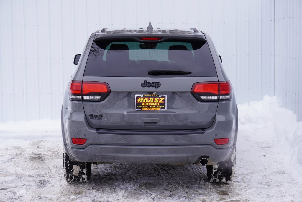 Used 2022 Jeep Grand Cherokee Laredo X image 5