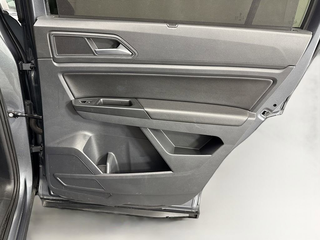 Used 2019 Volkswagen Atlas SE w/ Towing Package image 26