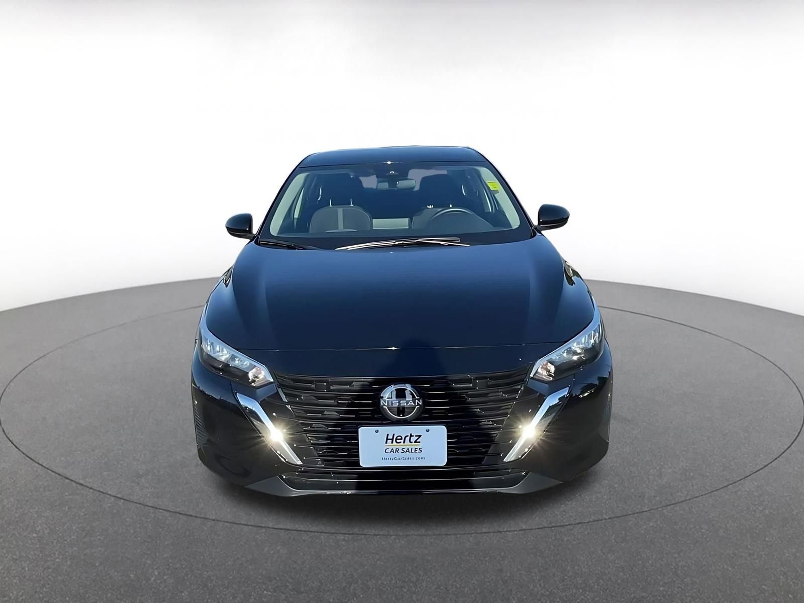 Used 2025 Nissan Sentra SV image 4