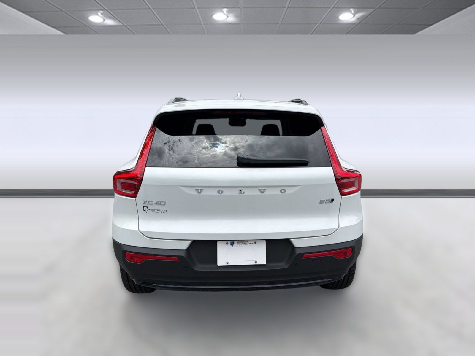 New 2026 Volvo XC40 B5 Core w/ Climate Package AWD/4WD image 10
