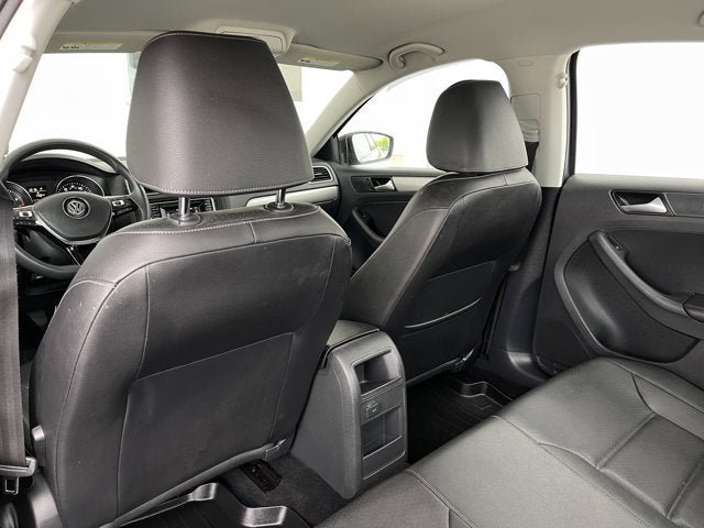 Used 2018 Volkswagen Jetta Wolfsburg Edition image 20