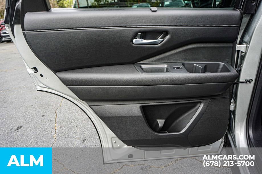 Used 2025 Nissan Pathfinder SL w/ SL Premium Package image 53