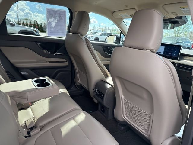 Used 2024 Lincoln Corsair AWD image 29