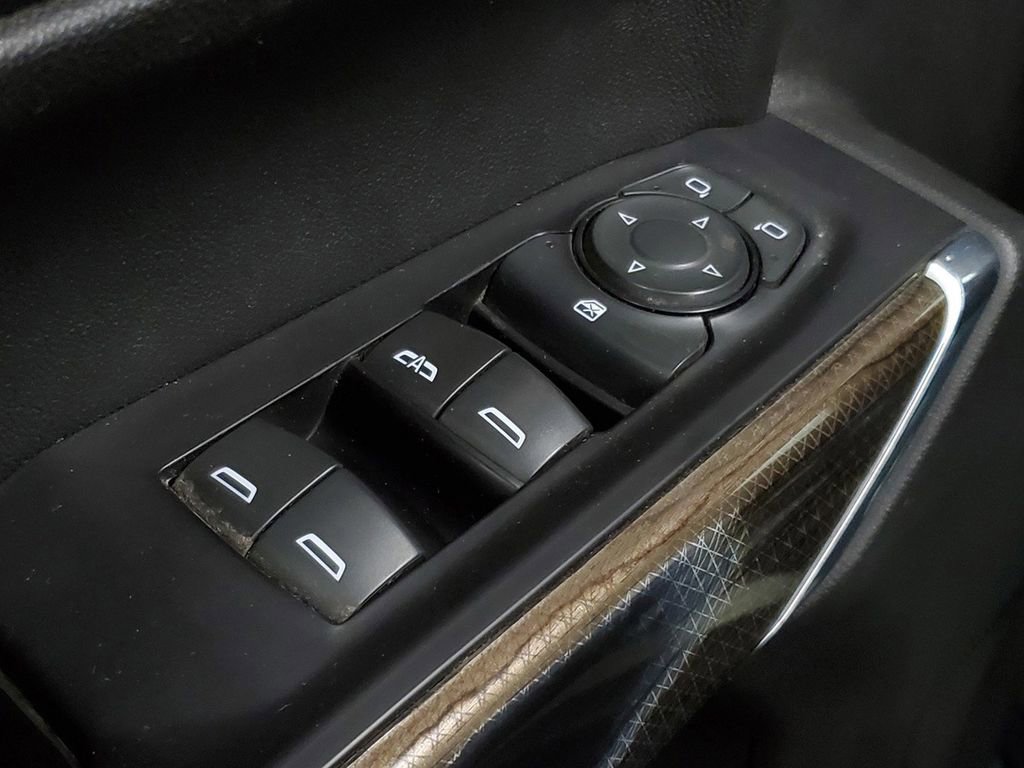 Used 2020 Chevrolet Silverado 1500 LT w/ All-Star Edition AWD/4WD image 30