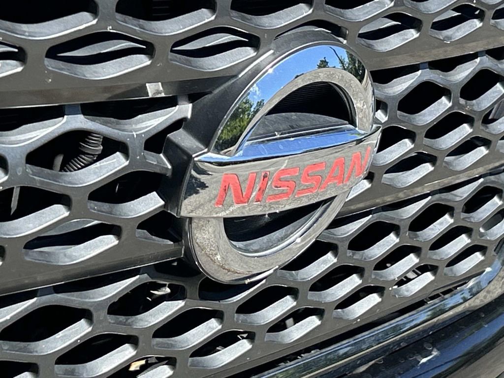Used 2017 Nissan Titan SV RWD image 13