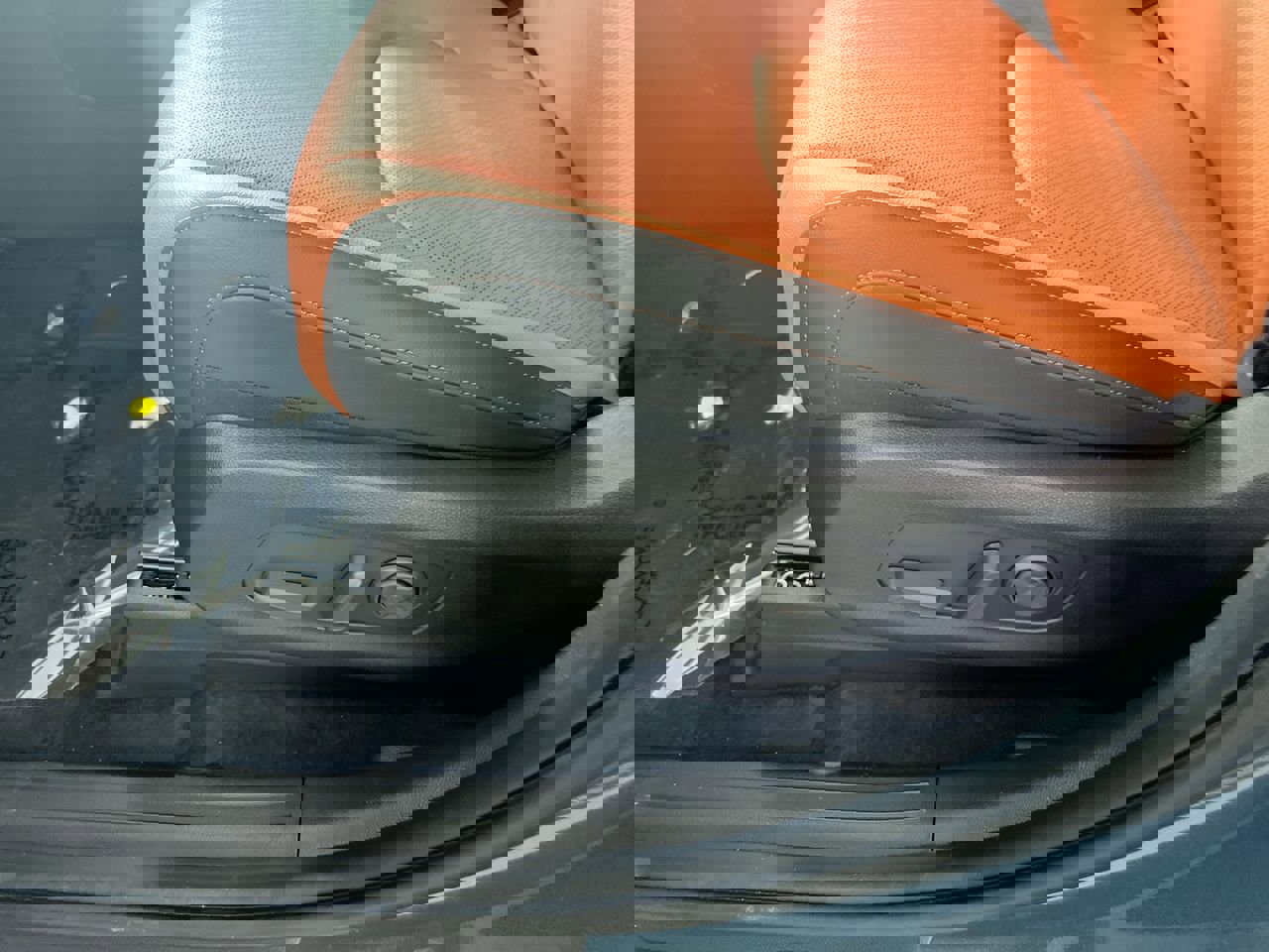 Certified 2026 Kia Carnival SX Prestige image 15