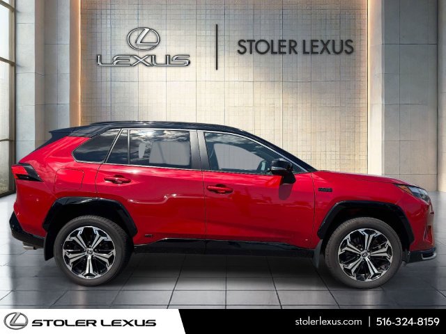 Used 2023 Toyota RAV4 XSE w/ Weather Package AWD/4WD image 4