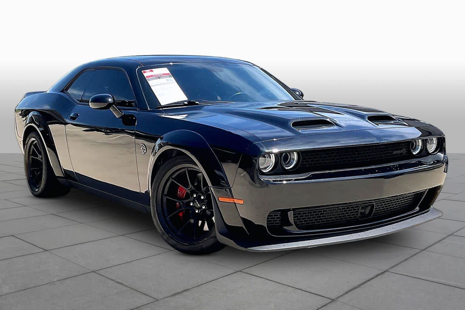 Used 2023 Dodge Challenger SRT Hellcat RWD image 5