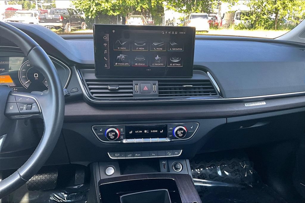 Used 2021 Audi Q5 e Premium Plus w/ Premium Plus Package AWD/4WD image 8