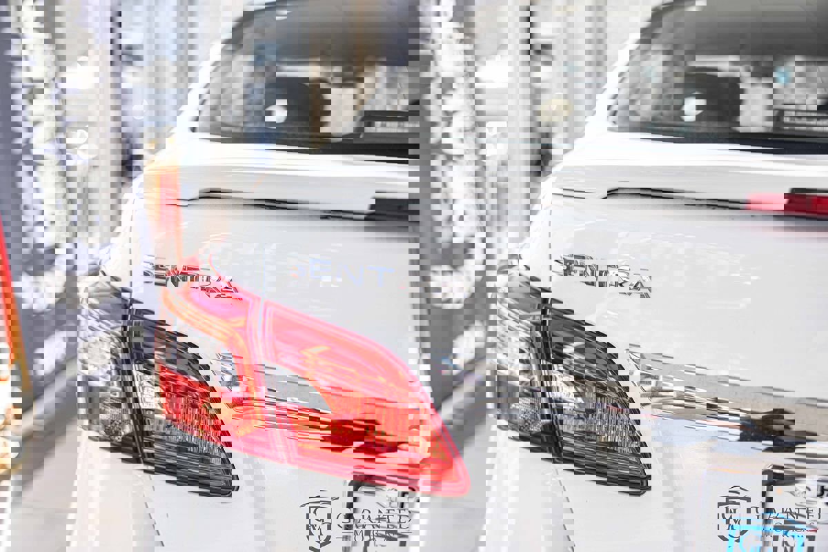 Used 2017 Nissan Sentra S w/ S Style Package image 15