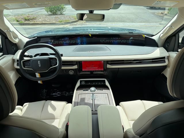 New 2027 Lincoln Navigator Premiere AWD/4WD image 26