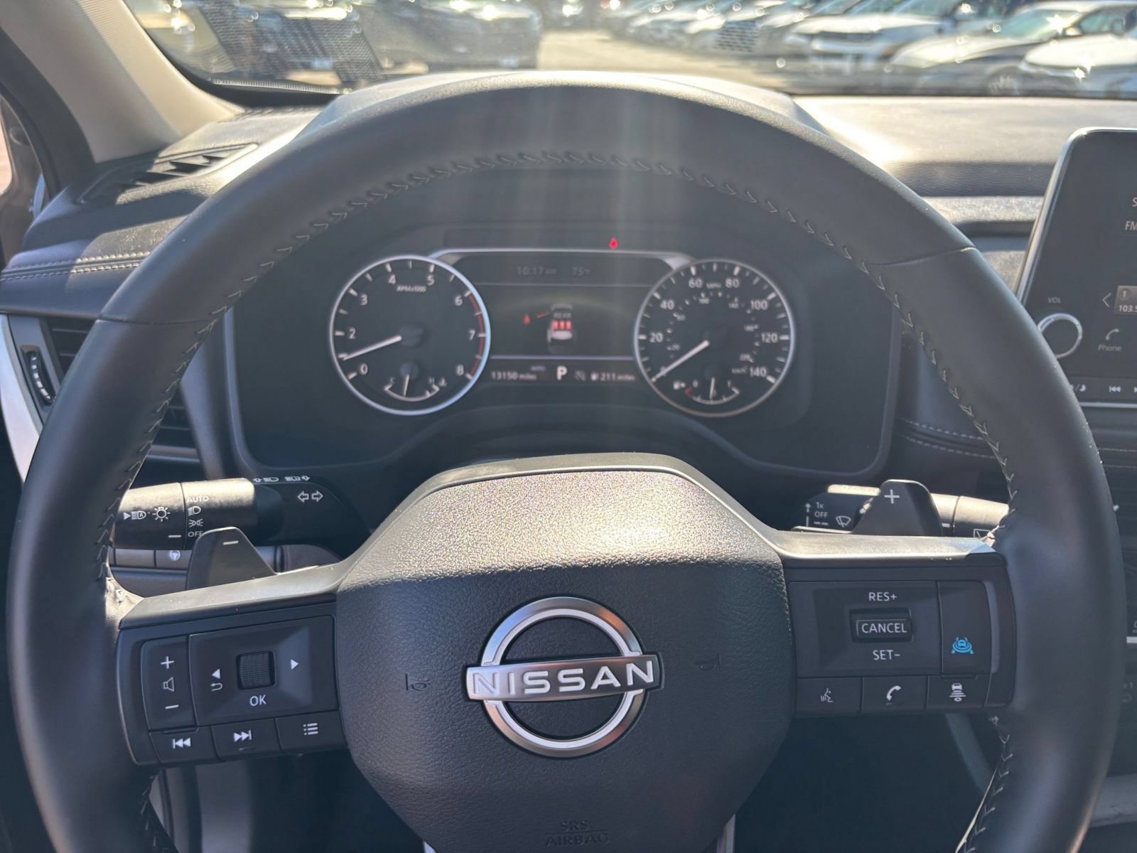 Used 2025 Nissan Rogue SV AWD/4WD image 30