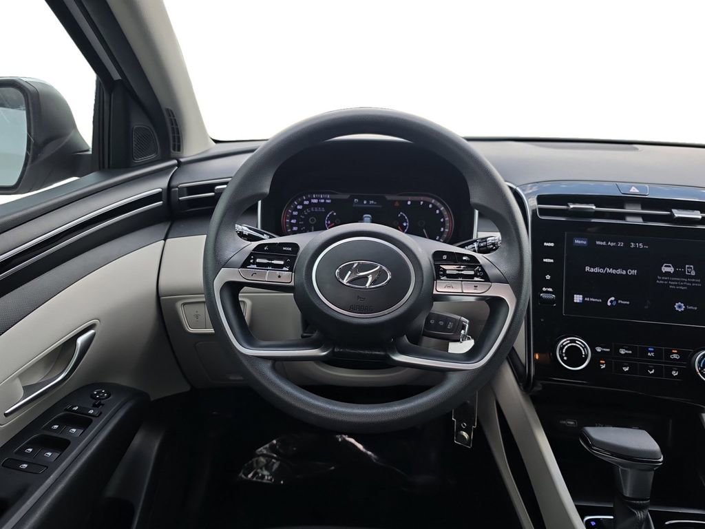 Certified 2023 Hyundai Tucson SE FWD image 12