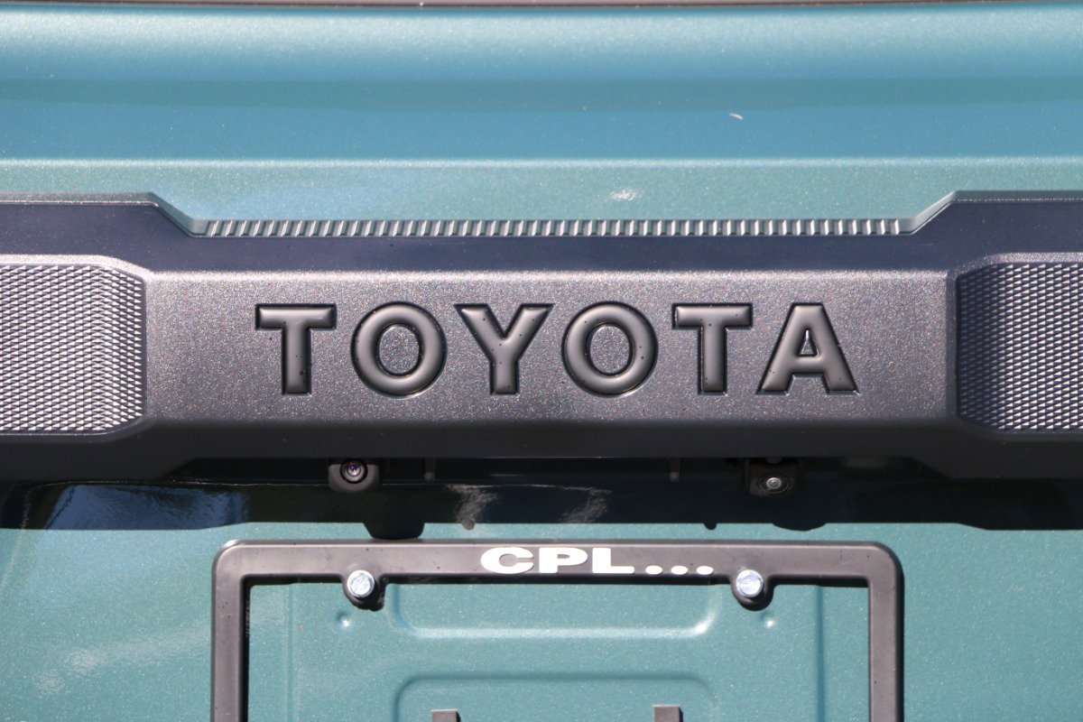 Used 2025 Toyota 4Runner TRD Off-Road image 5