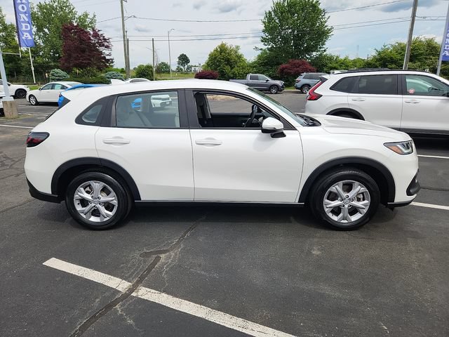 Used 2025 Honda HR-V LX image 7