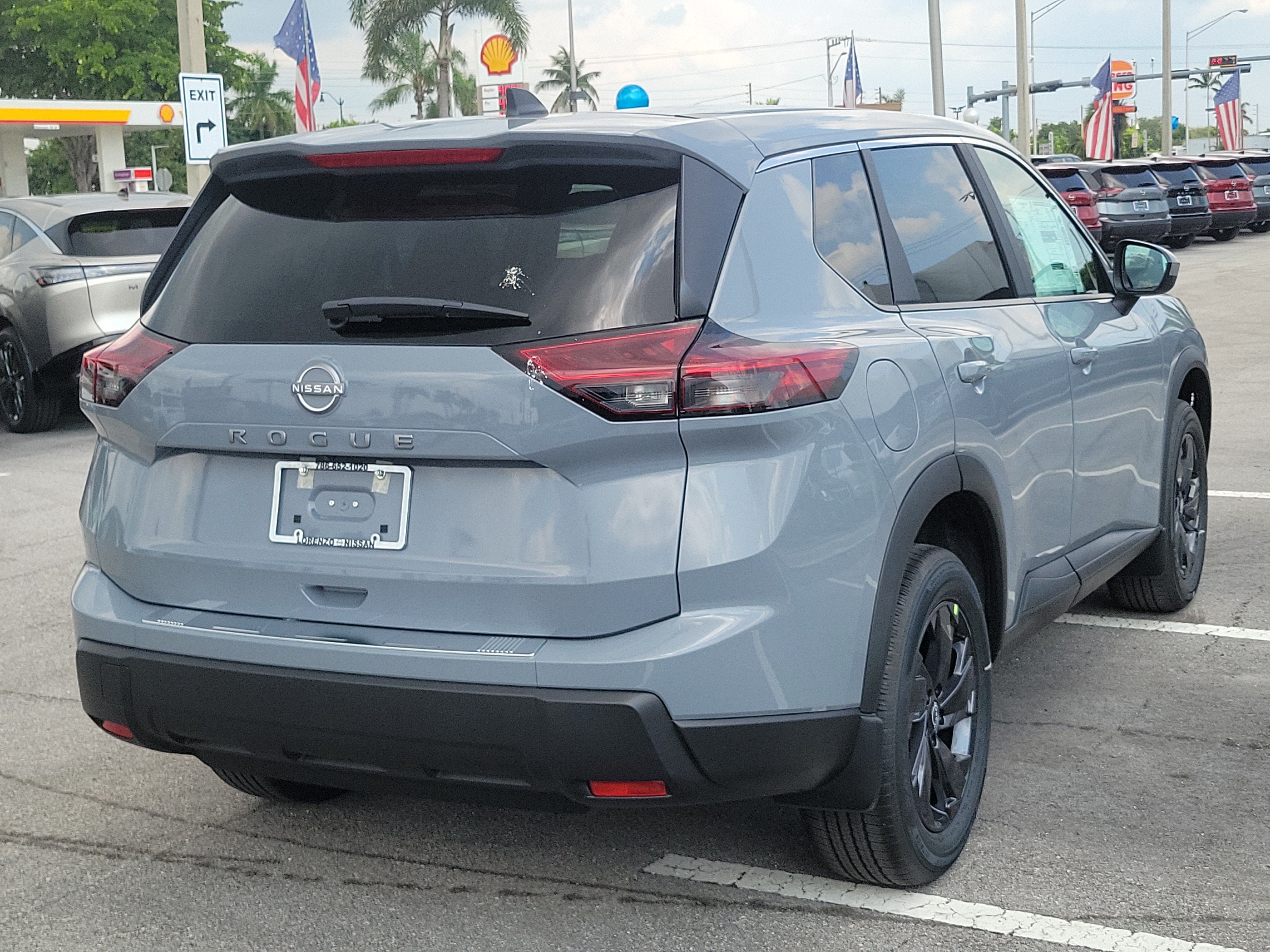 New 2027 Nissan Rogue SV FWD image 4