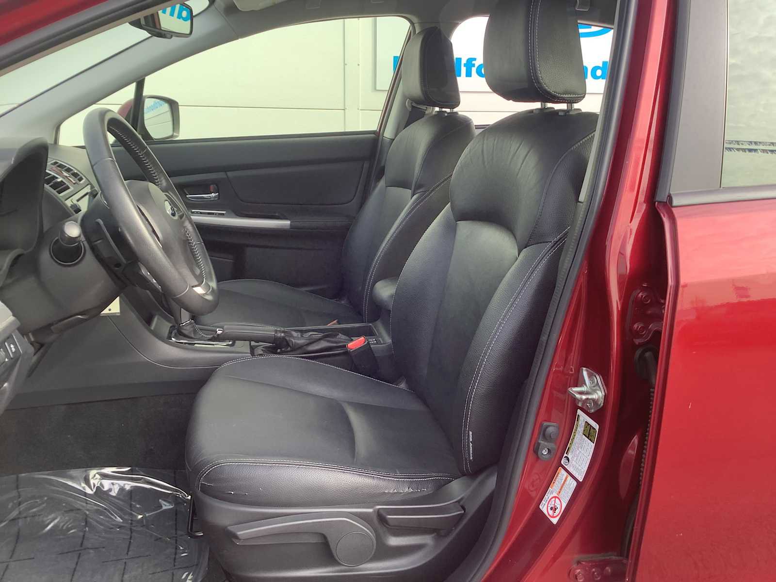 Used 2015 Subaru Impreza 2.0i Limited image 11