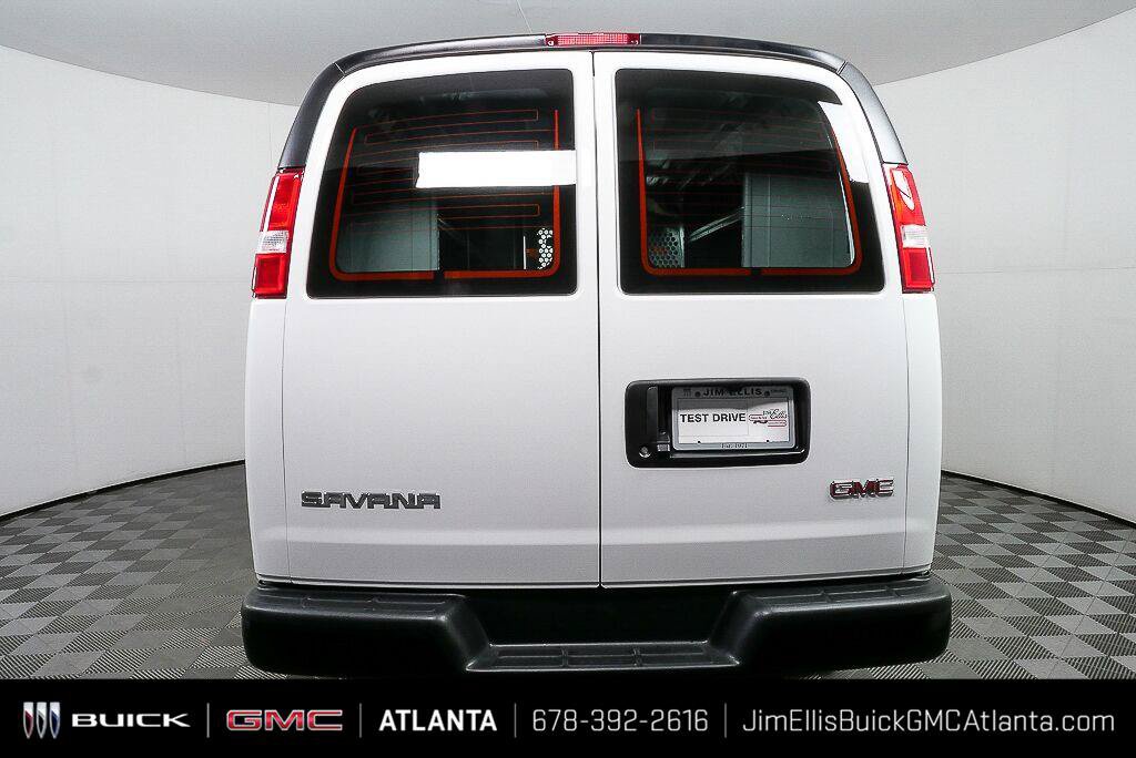 New 2025 GMC Savana 2500 w/ Driver Convenience Package RWD image 25