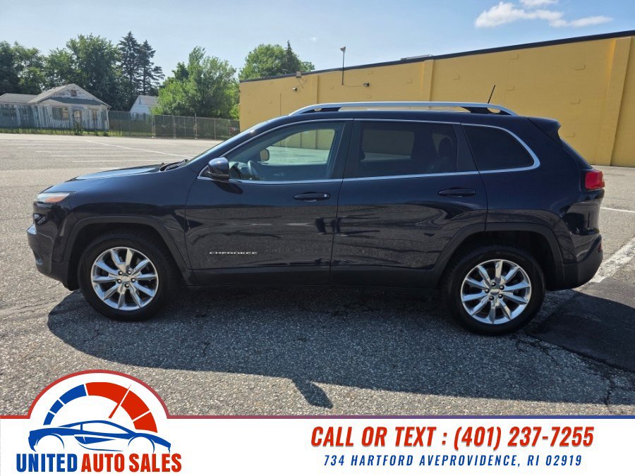 Used 2016 Jeep Cherokee Limited AWD/4WD image 2