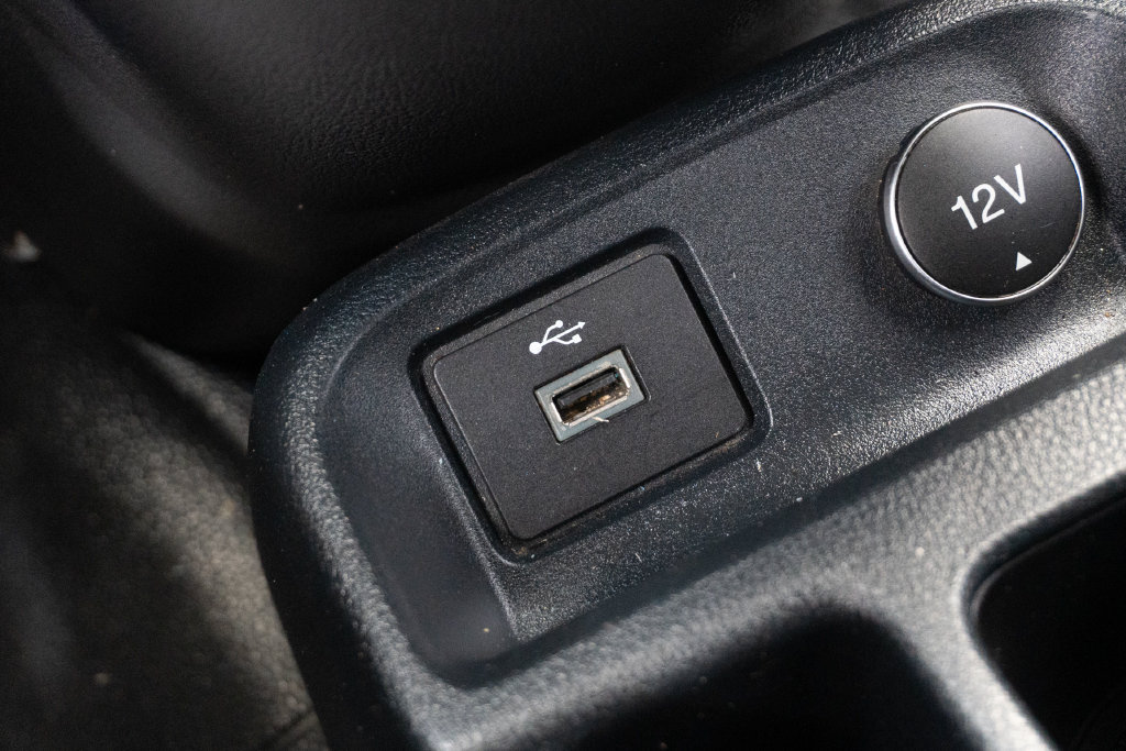 Used 2020 Ford Transit Connect XL FWD image 24