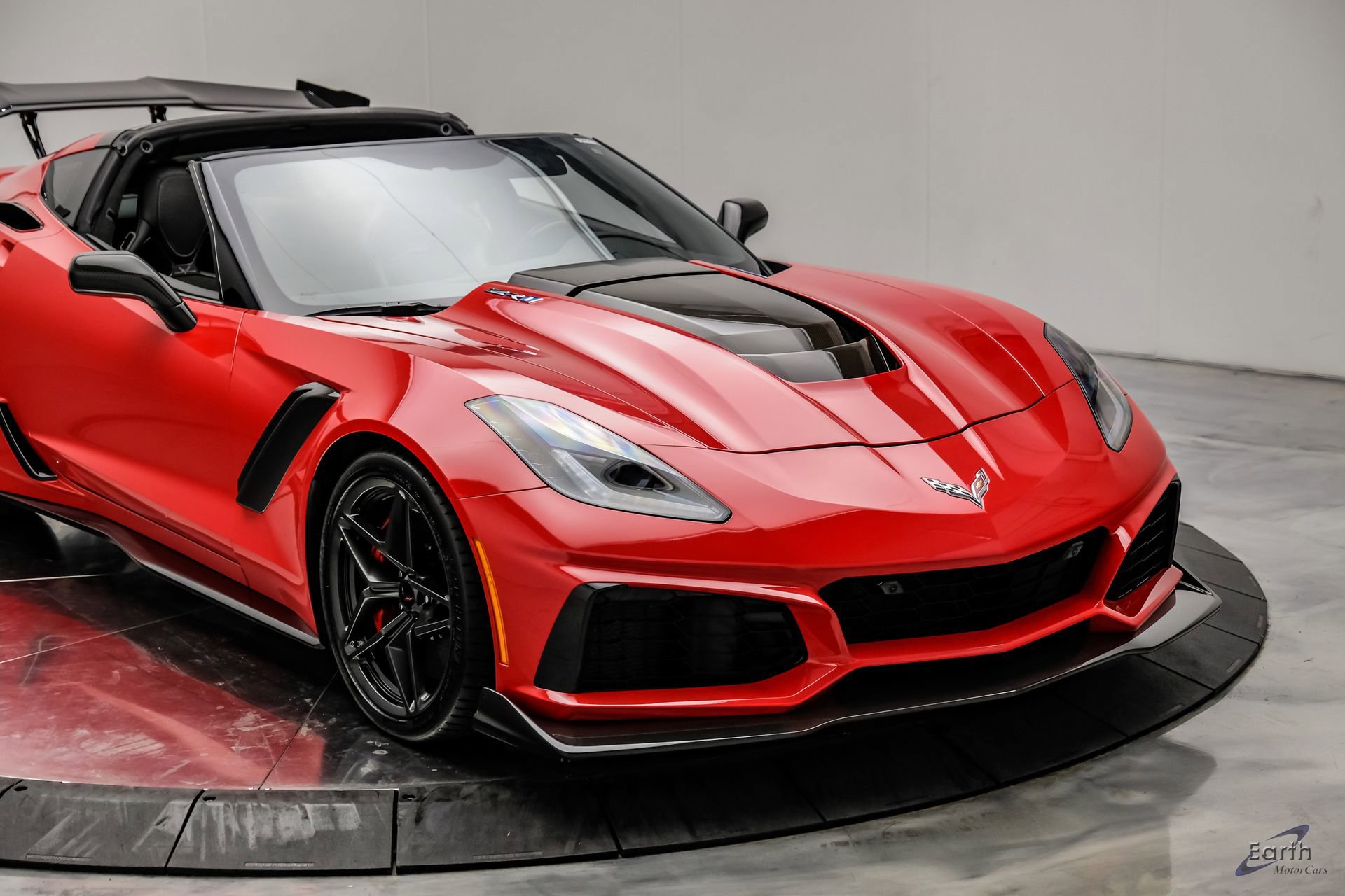 Used 2019 Chevrolet Corvette ZR1 RWD image 35