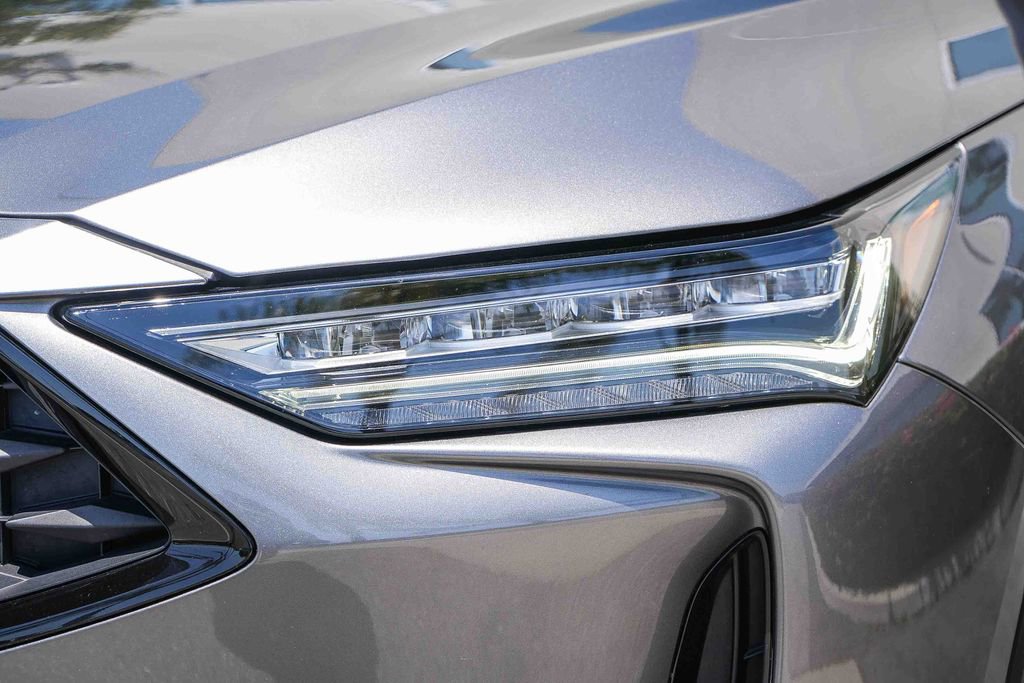 Used 2023 Acura MDX A-Spec AWD/4WD image 4