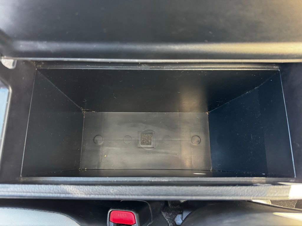 Used 2016 Toyota Prius Four image 21