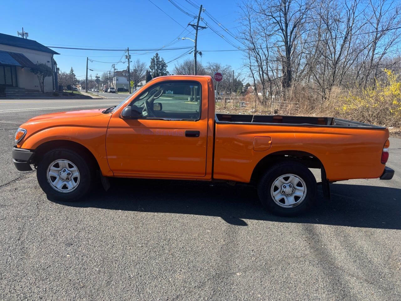 Used 2004 Toyota Tacoma 2WD Regular Cab image 2