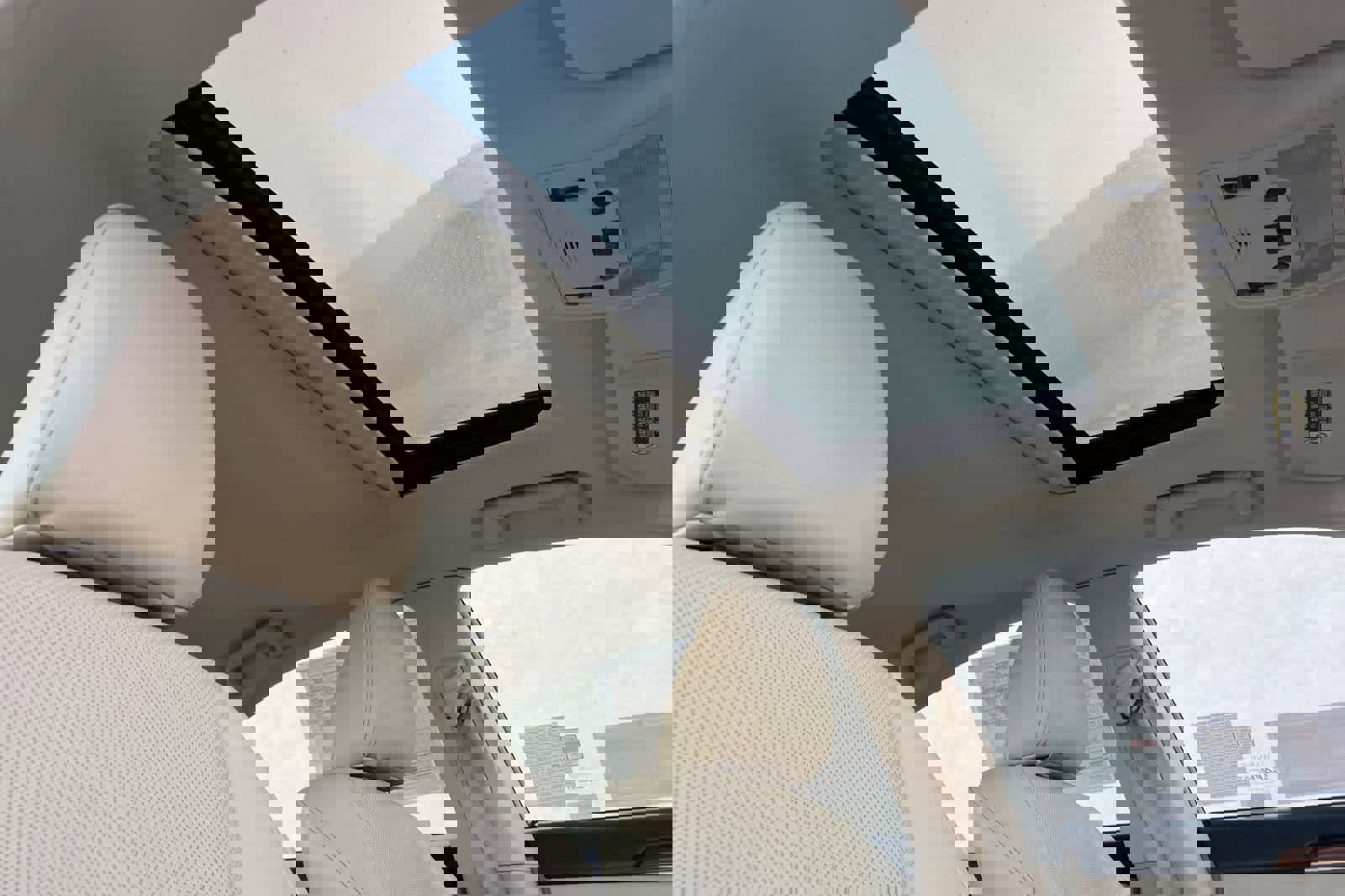 Used 2014 Lexus ES 300h image 17