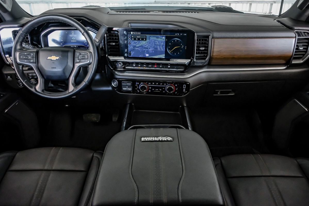 Used 2025 Chevrolet Silverado 3500 High Country w/ High Country Premium Package image 13