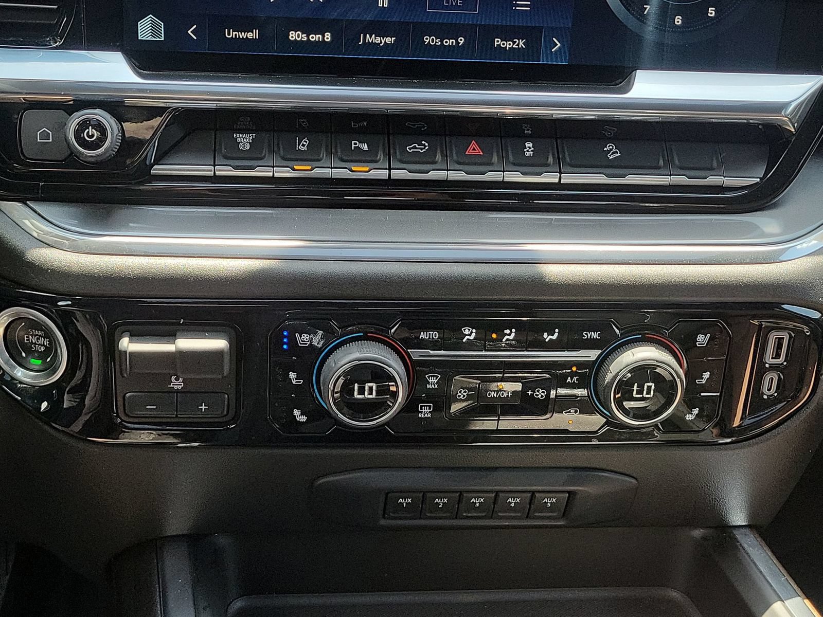 Certified 2024 Chevrolet Silverado 3500 High Country w/ High Country Premium Package AWD/4WD image 35