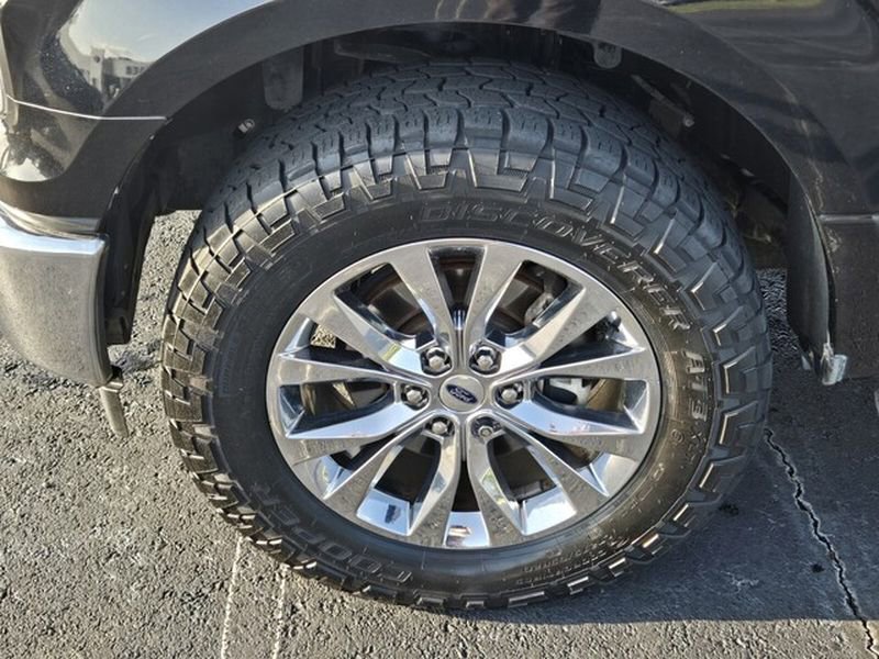 Certified 2017 Ford F150 XLT w/ Equipment Group 302A Luxury image 10